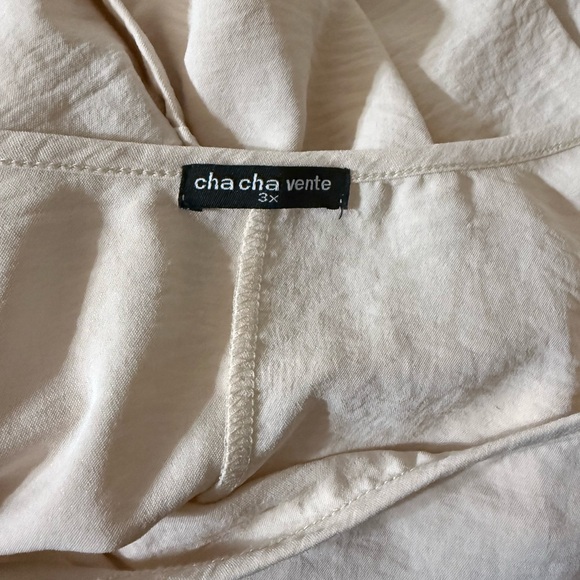 Cha Cha Vente Cream Midi Dress - Picture 4 of 5